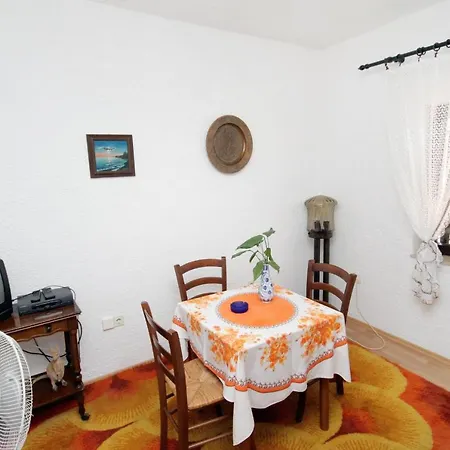 Apartman 5600b