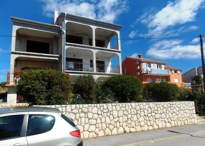 5600b Apartment
