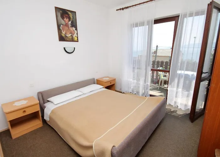 5600b Novi Vinodolski