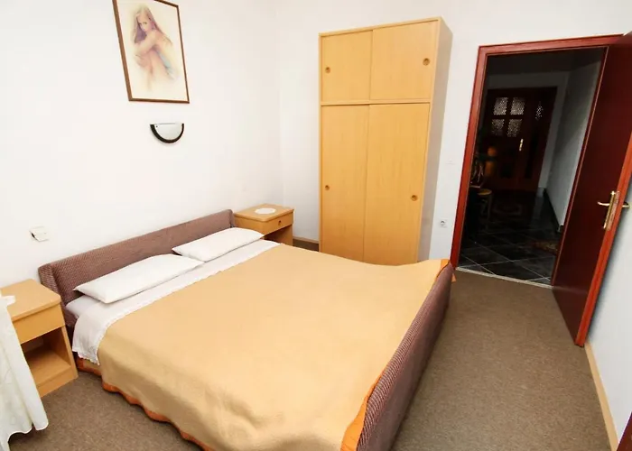 5600b Apartment *